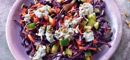 Salade de chou rouge aux graines de tournesol