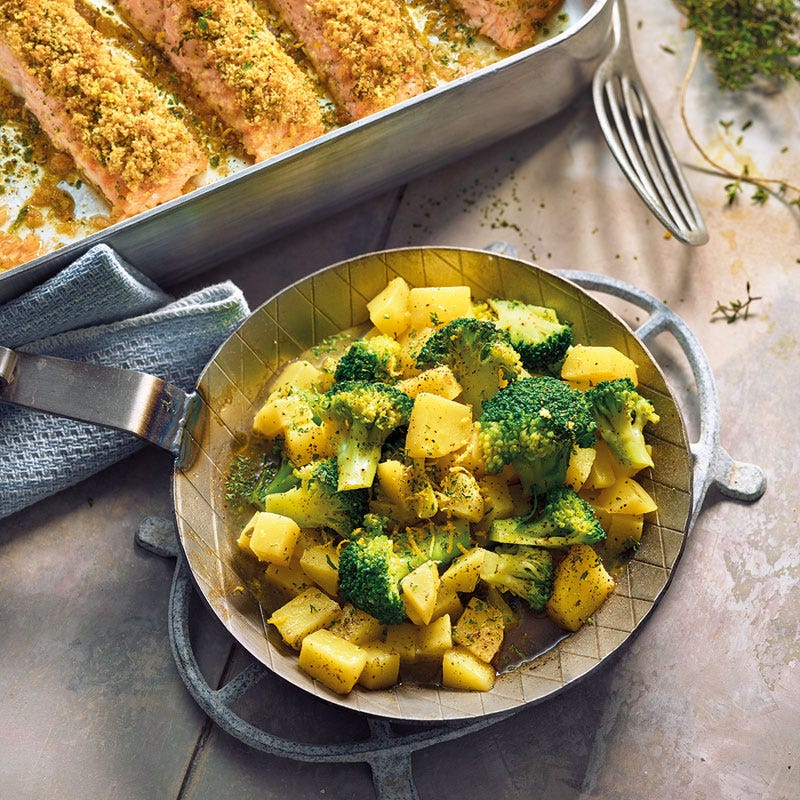 Lachs Bordelaise mit Kartoffelpfanne
