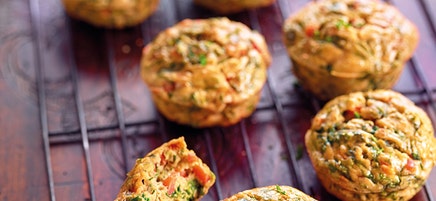 Kruidige eiermuffins met paprika