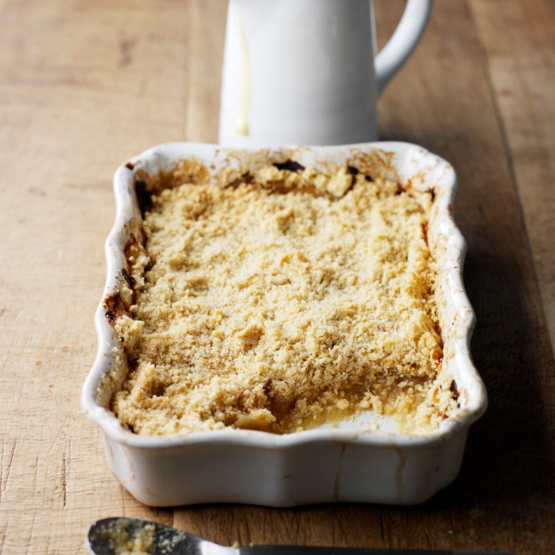 Apple-Crumble mit Vanillesauce