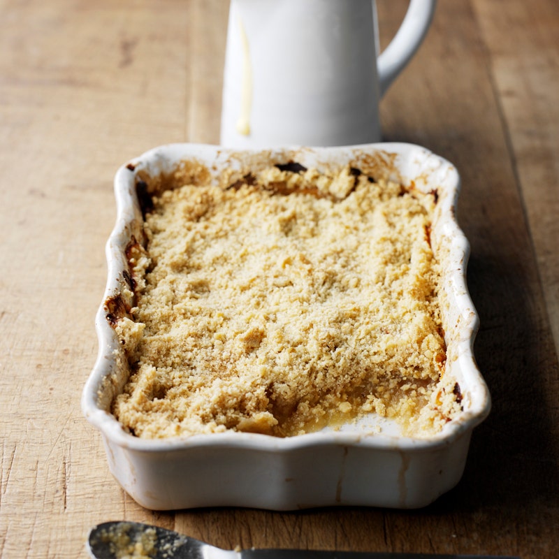 Apple-Crumble mit Vanillesauce