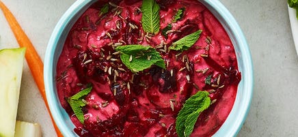 Beetroot and yoghurt dip