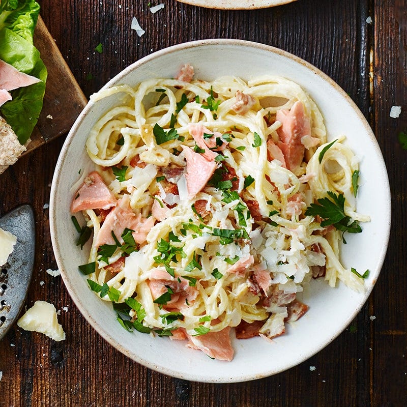 Salmon carbonara