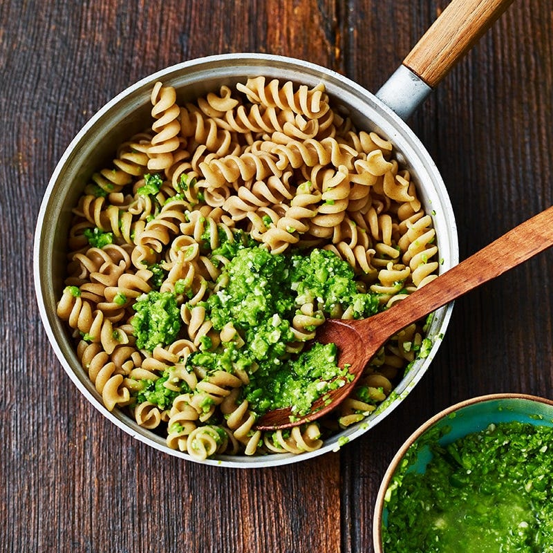 Pea pesto pasta