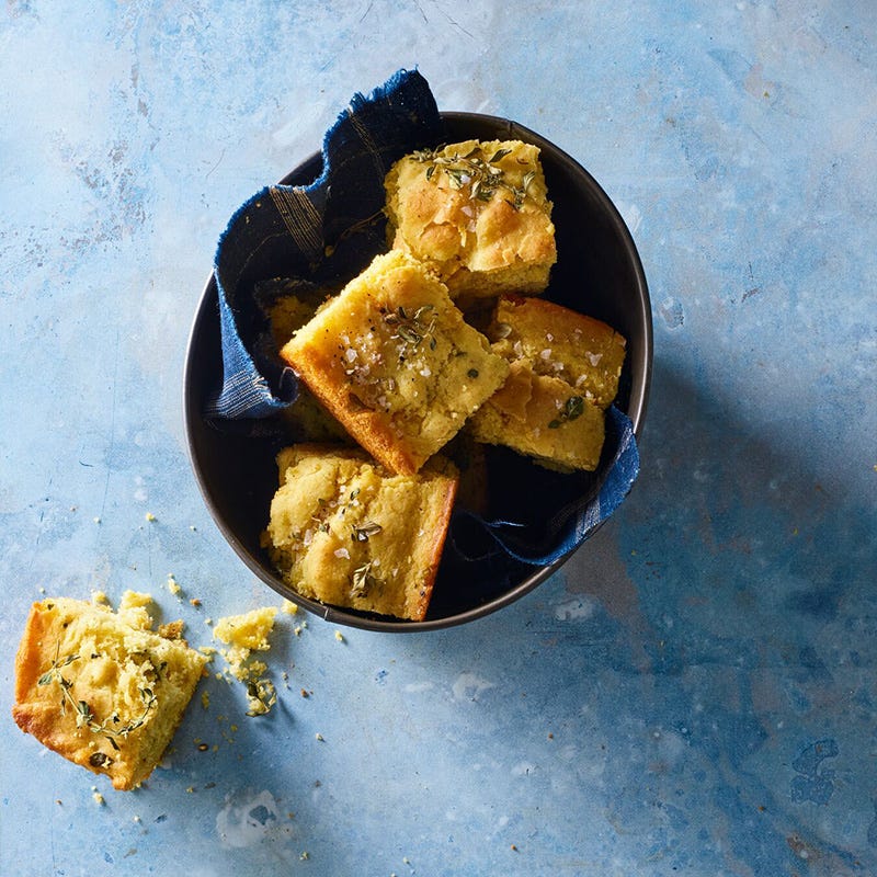 Yellow corn bread with buttermilk and thyme