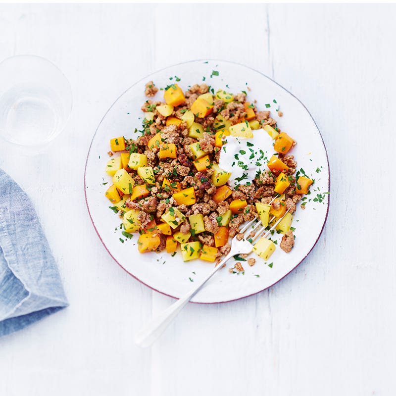 Foto van Pannetje met tartaar wortel en aardappelen door WW