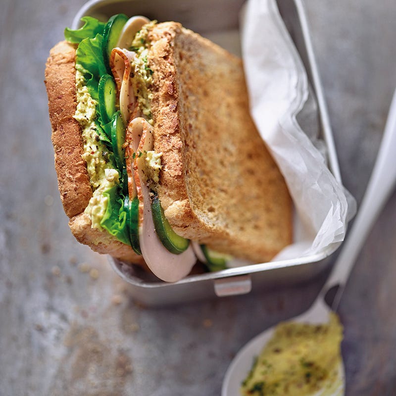 Kipsandwich met linzencrème