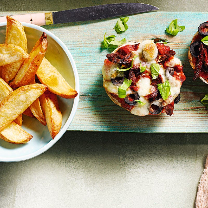 Portobello-Pizza mit Kartoffelwedges