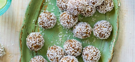 Carrot cake snack bites