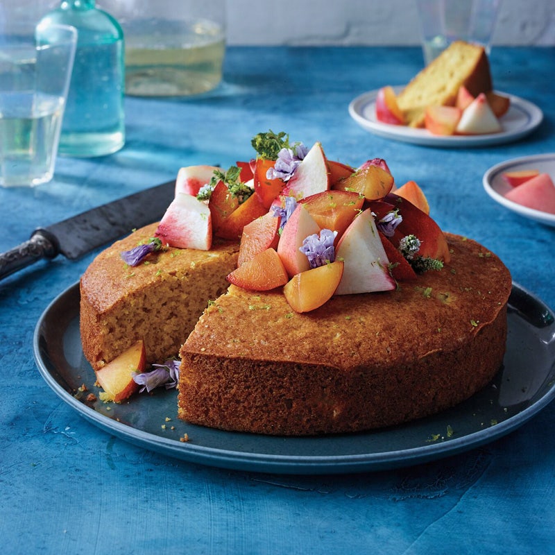 Jalapeño cornmeal cake with fruit salsa