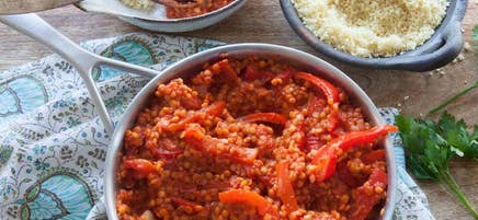 Paprikaröra med röda linser och couscous