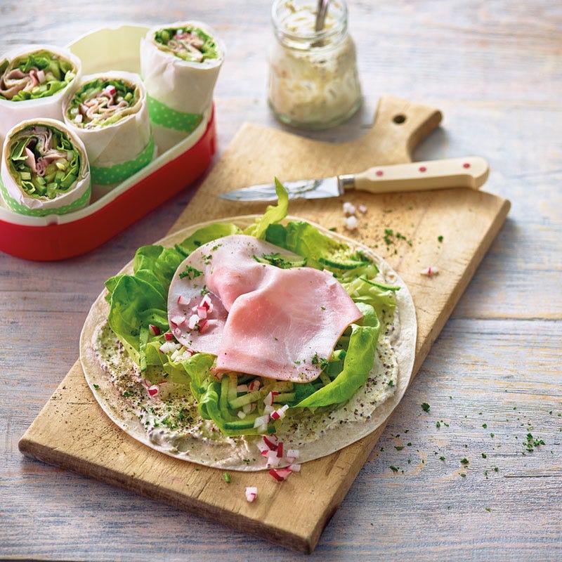 Pausenwrap mit Rohkost und Schinken