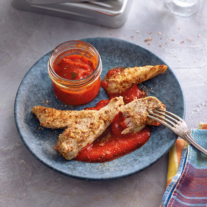 Hähnchenstickies mit Paprika-Mandel-Dip