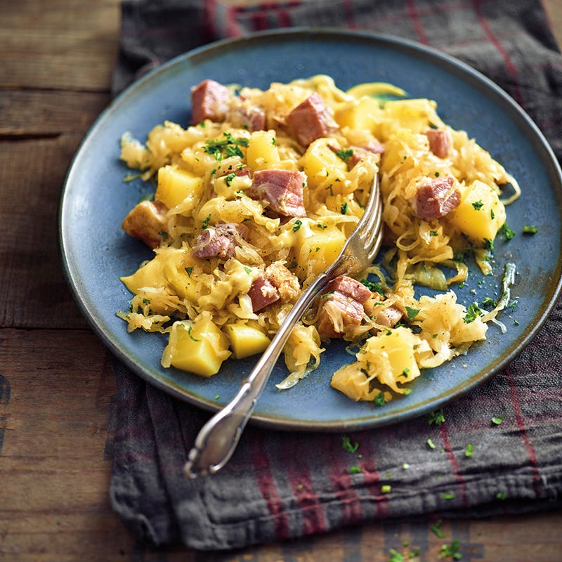 Casselerribpannetje met aardappel en zuurkool