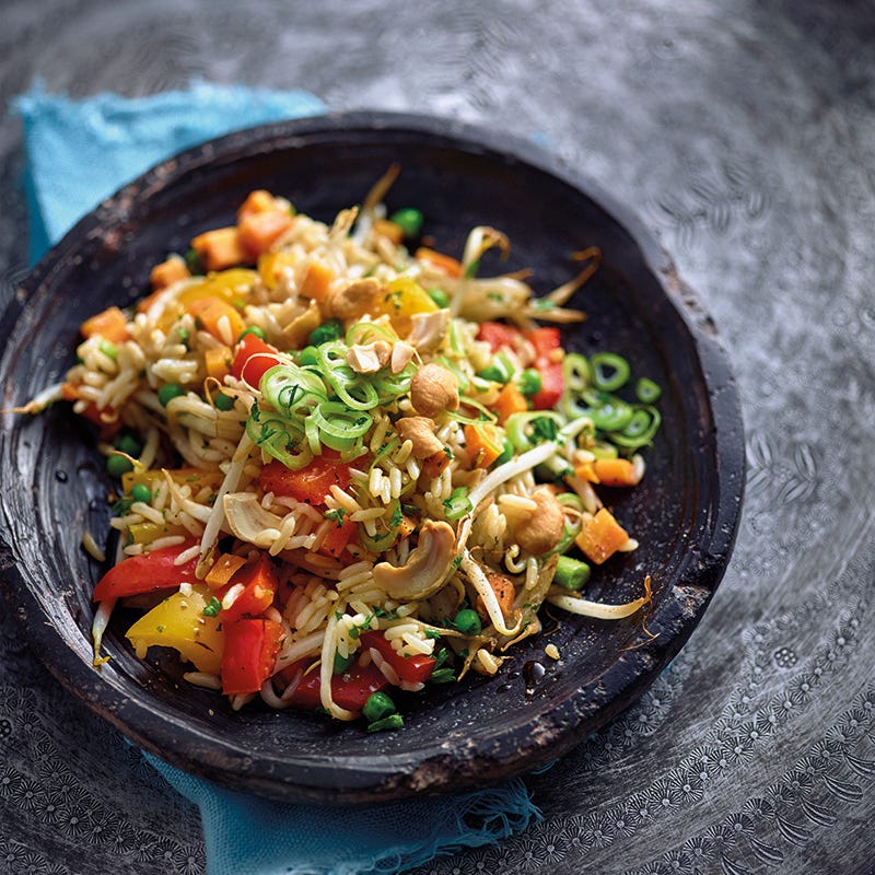 Nasi goreng met cashewnoten