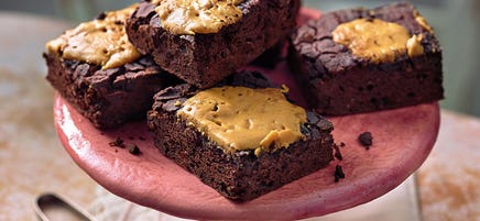 Erdnuss-Brownies mit weißen Bohnen