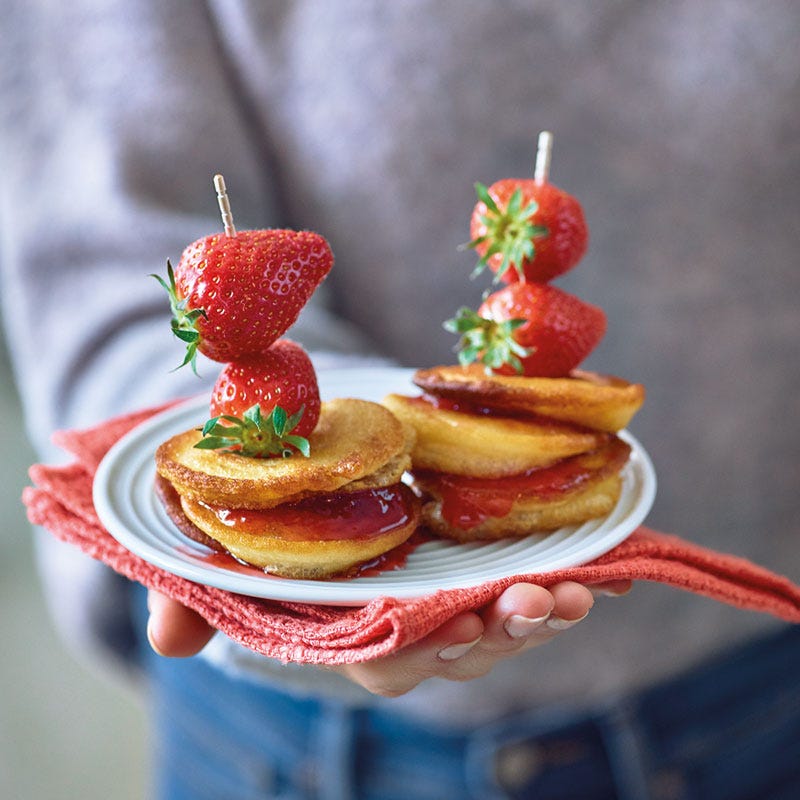 Pancake-Spieße mit Erdbeeren