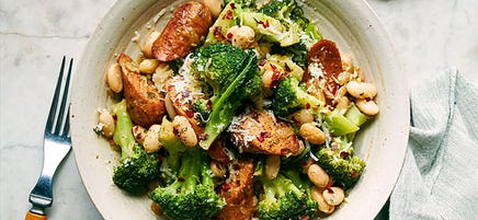 Italian sausage with broccoli and white beans