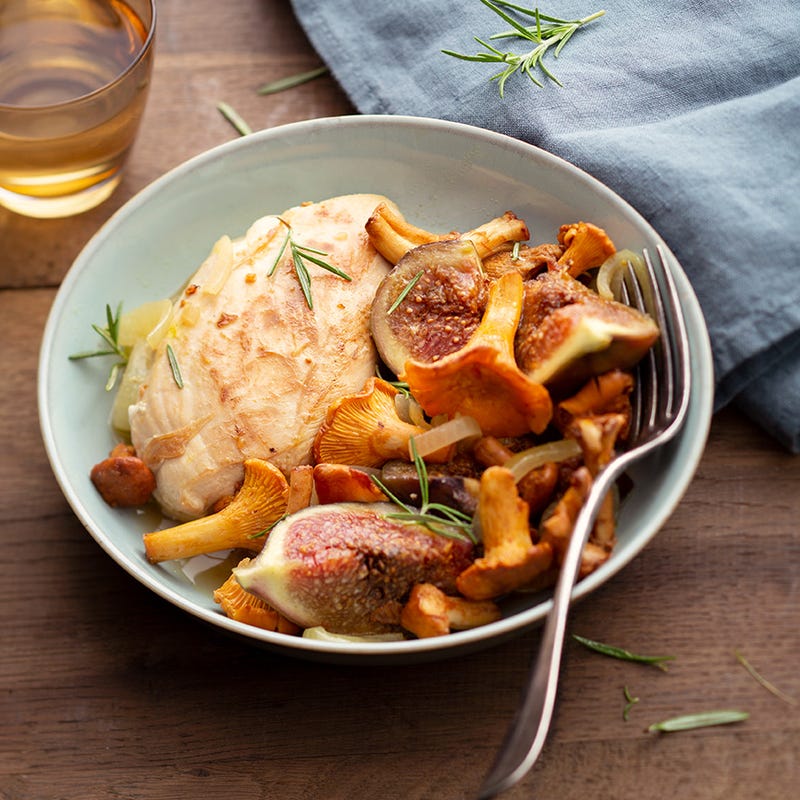 Poulet aux figues et aux girolles