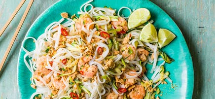 Prawn pad Thai