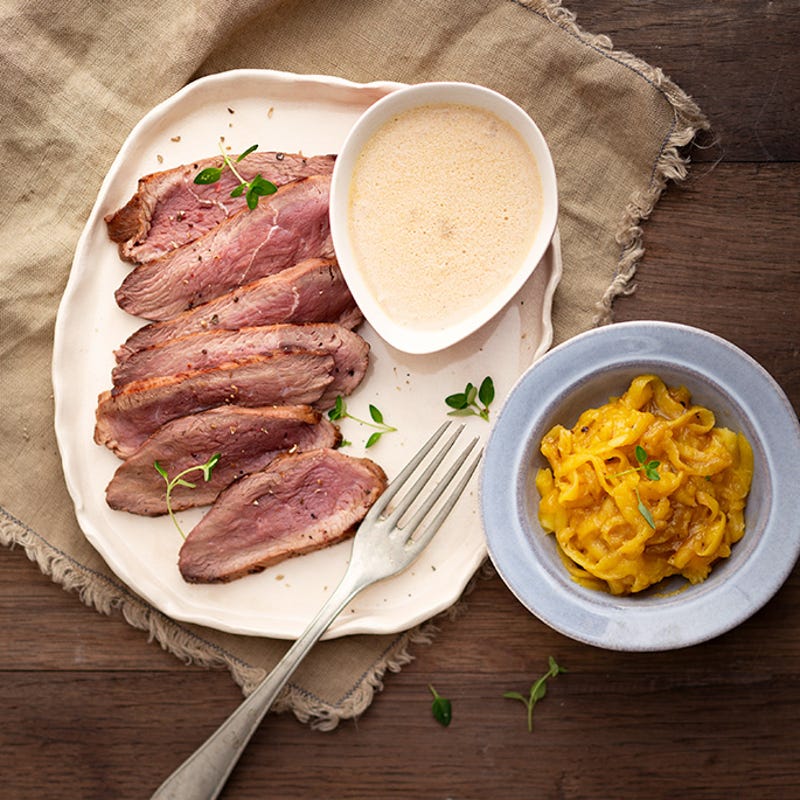 Magret de canard à la mangue