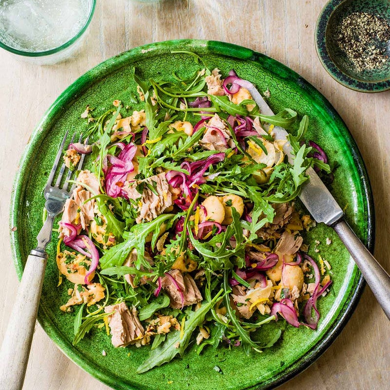 Photo of Tuna, red onion & butter bean salad by WW
