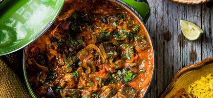 Aubergine & tomato curry