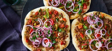 Türkische Pizza (Lahmacun)