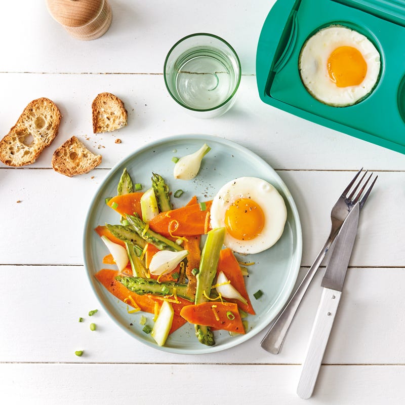 Ei mit Frühlingsgemüse