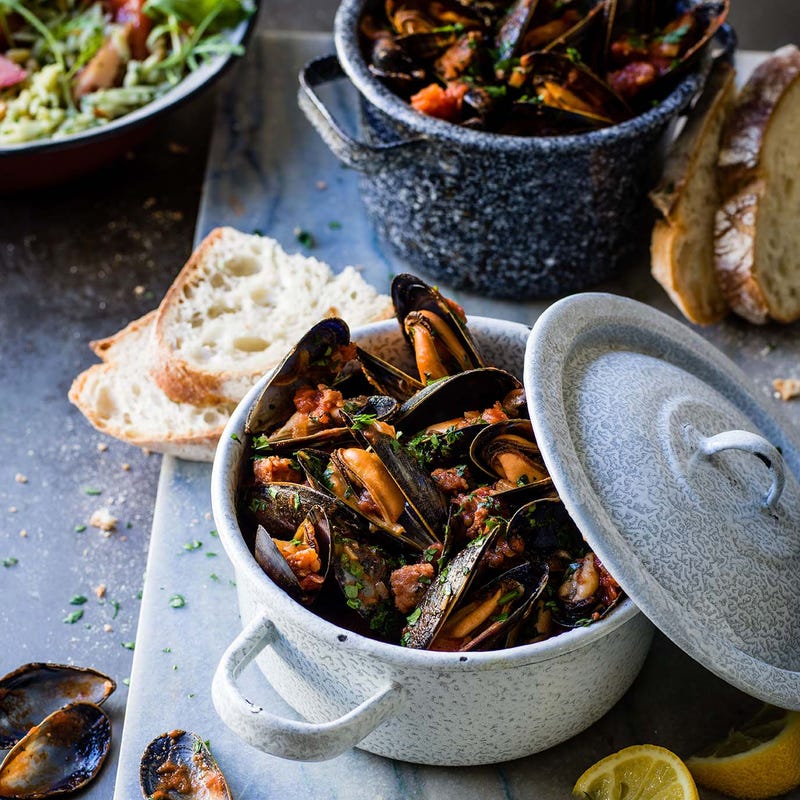Photo of Spanish-style mussels by WW