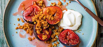 Honey-roasted figs with ginger snap crumble