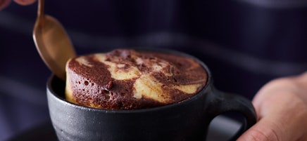 Luftiger Marmor-Tassenkuchen