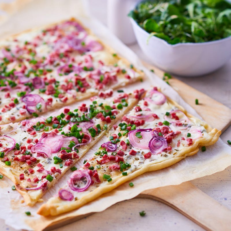 Klassischer Flammkuchen