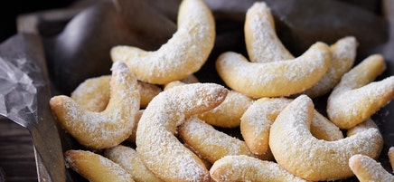 Klassische Vanillekipferl