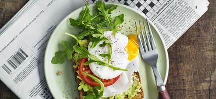 Tartine dinde avocat et œuf