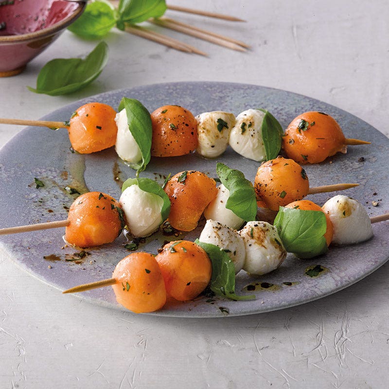 Melonen-Mozzarella-Spiesse