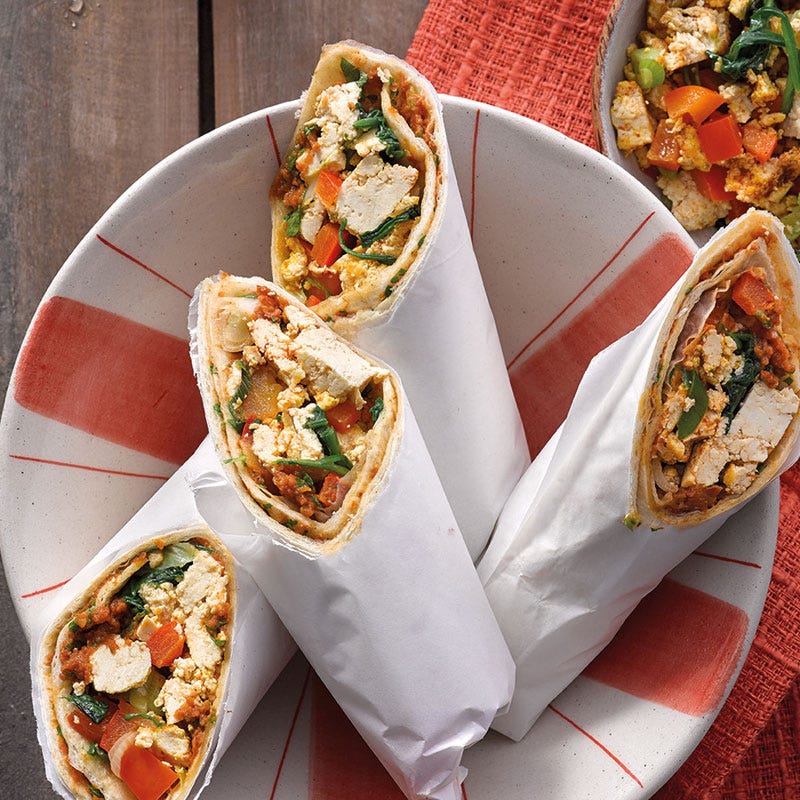 Frühstückswrap mit Tofu und Spinat