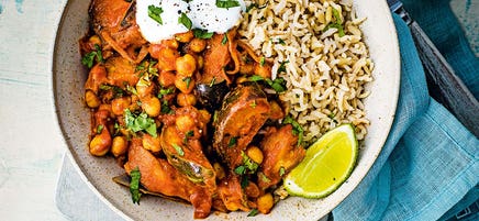 Aubergine & chickpea curry
