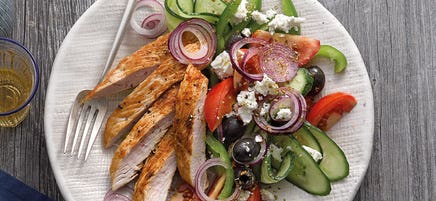 Salade grecque avec filet de dinde