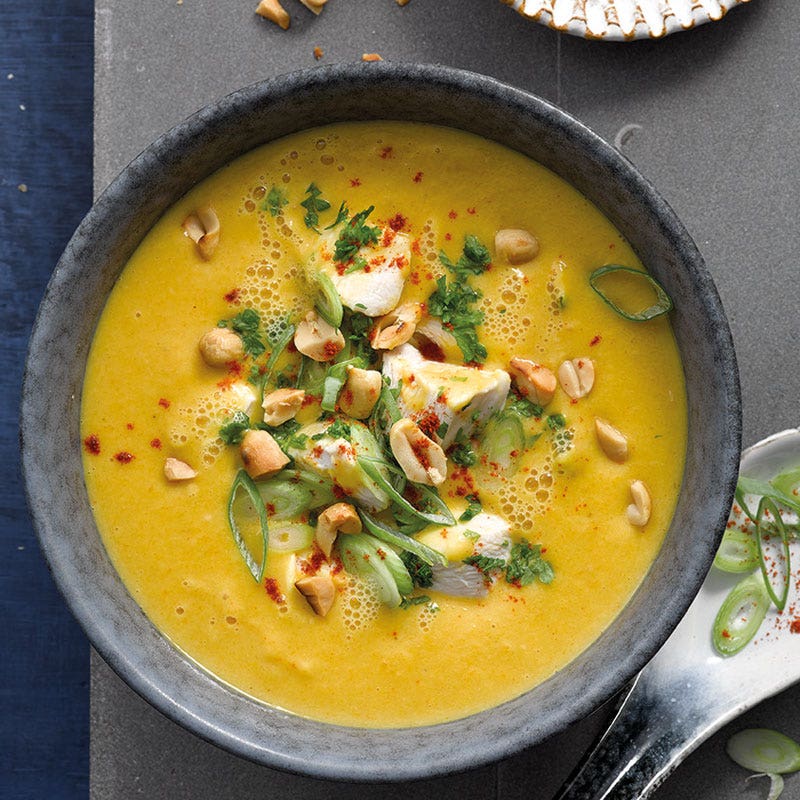 Erdnusssuppe mit Poulet