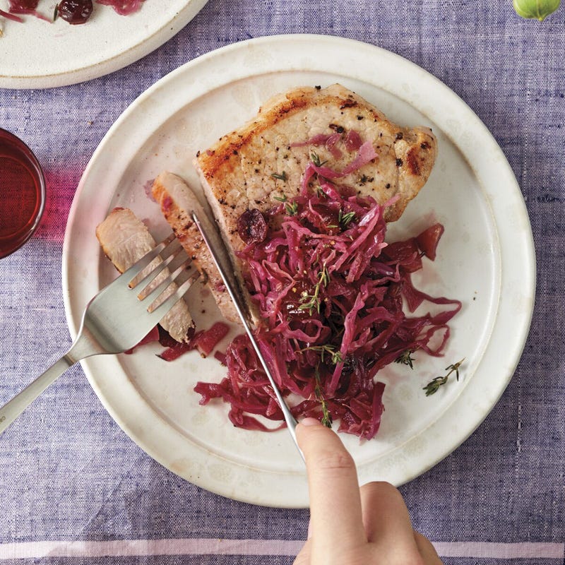Pork chops with braised cabbage