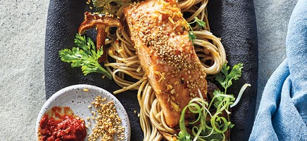 Sesame-ginger salmon with soba noodles