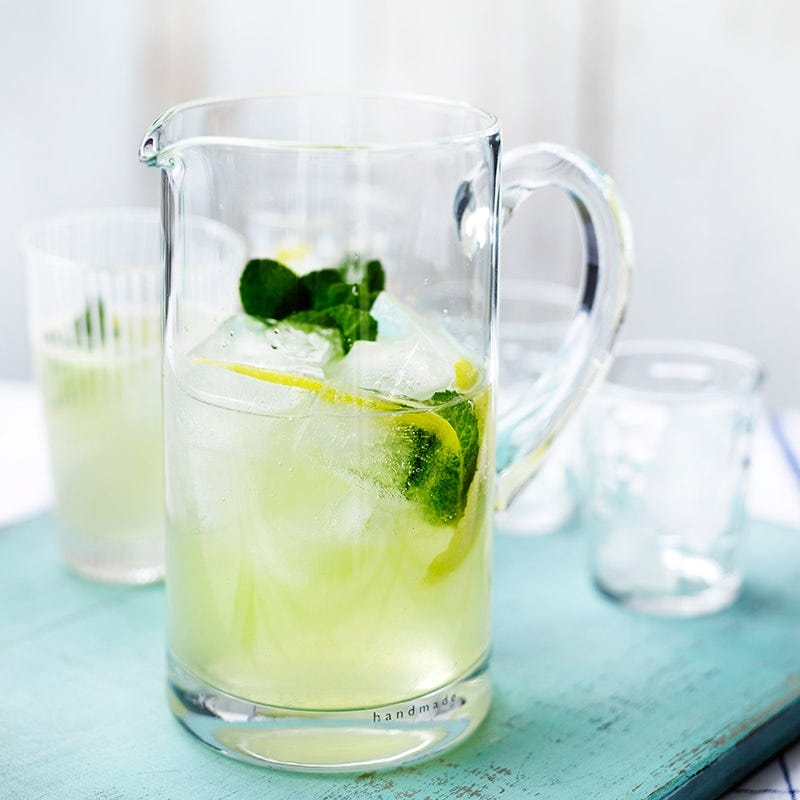 Traditional lemonade
