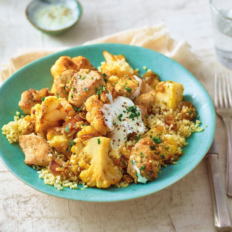 Blumenkohlpfanne mit Datteln