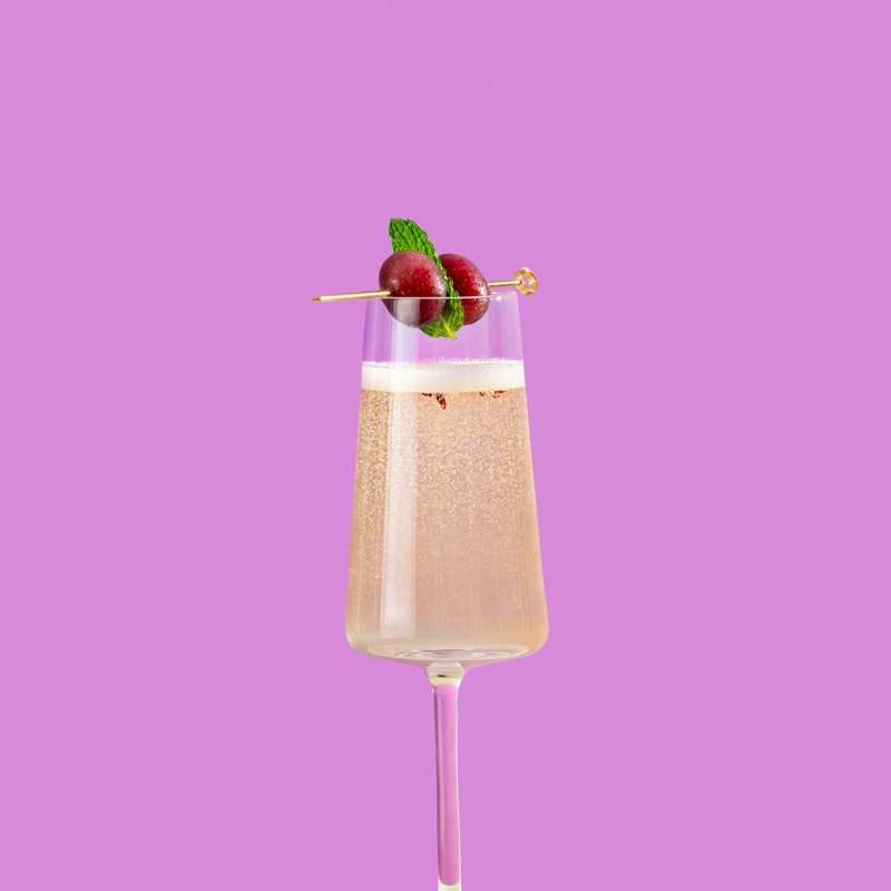 Sparkling Elderflower-Mint Cocktail