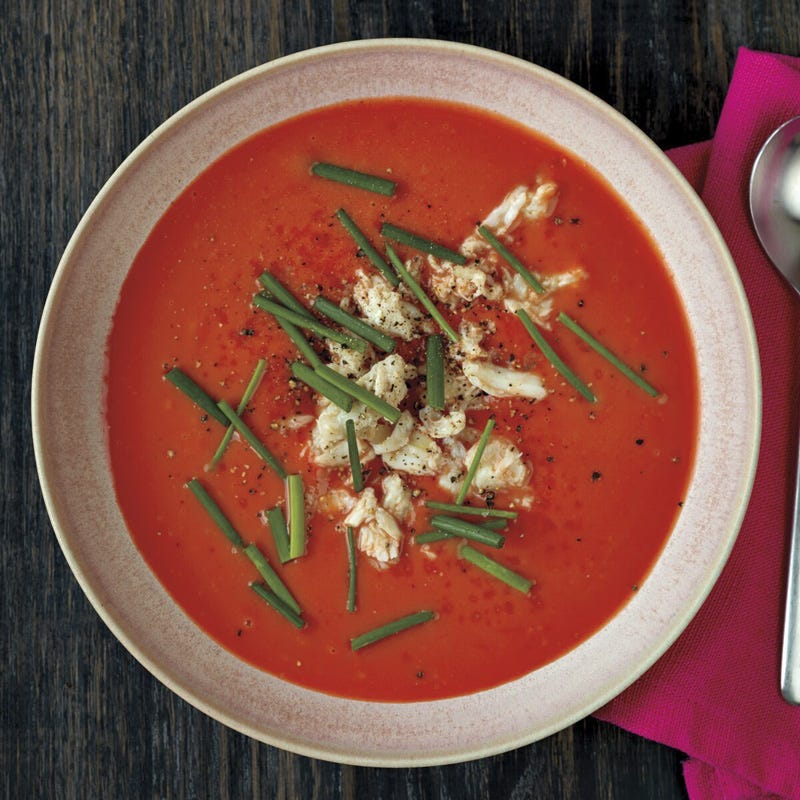 Creamy tomato soup with crab
