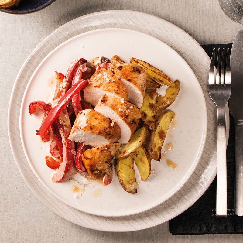 Poulet in Peperonirahm mit Wedges
