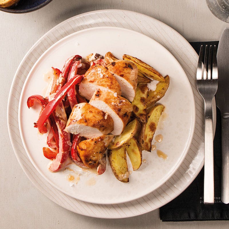 Poulet in Peperonirahm mit Wedges