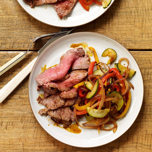 Kruidig biefstuk met fajita-groenten