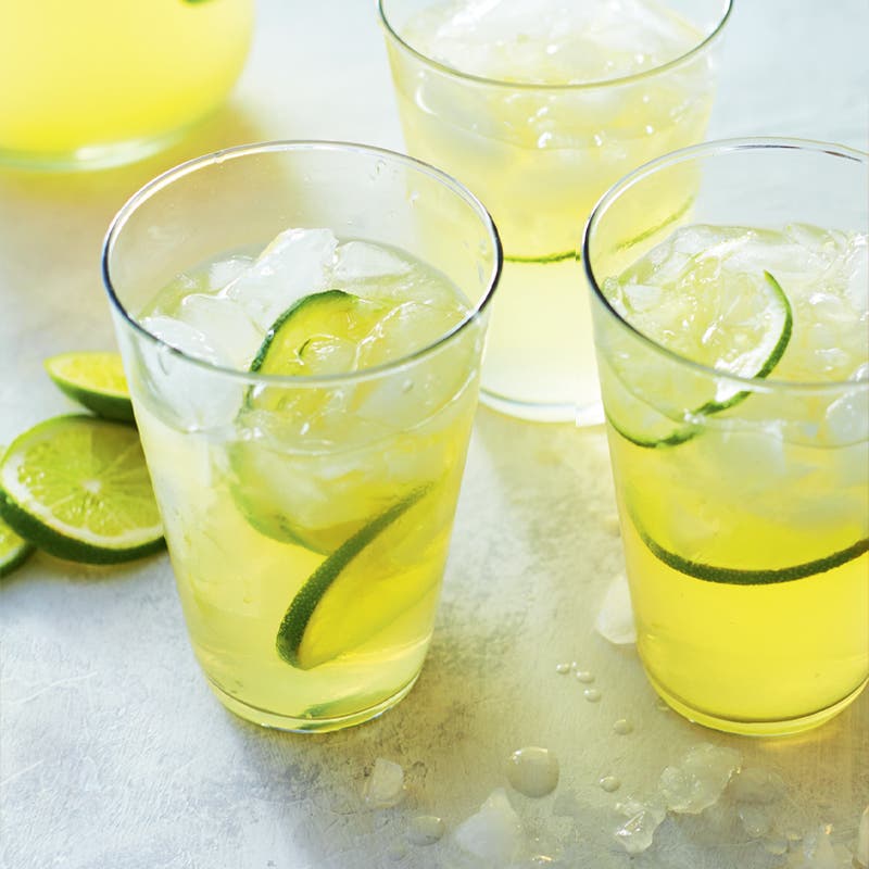 Grapefruit-lime paloma spritzers